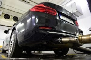 electricos,-hibridos,-diesel-y-gasolina:-¿cuantas-emisiones-producen-en-su-vida-util?