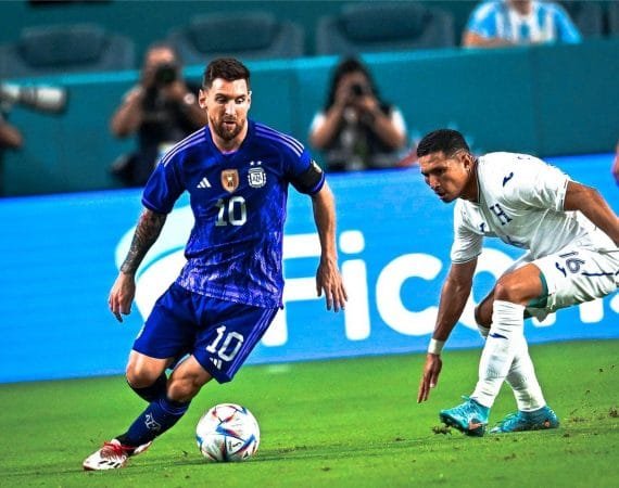 messi-lidera-con-juego-y-goles-a-una-argentina-que-ilusiona-para-el-mundial