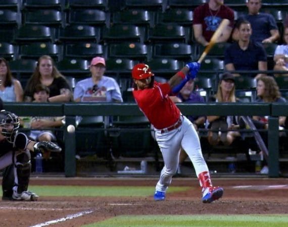 mlb:-sosa-fue-parte-del-encantamiento-de-'cascabeles'-propinado-por-los-phillies