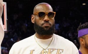 curry,-durant-y-toda-la-nba-atenta:-la-foto-y-mensaje-de-lebron-james-con-casi-un-millon-de-likes