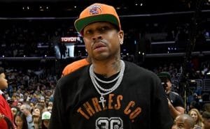 allen-iverson-elige-entre-lebron-james-y-michael-jordan:-'es-el-uno”