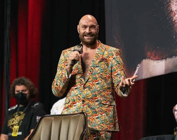 tyson-fury-quiere-exponer-ante-anthony-joshua-en-la-“batalla-de-gran-bretana”-–-solo-boxeo