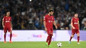 el-liverpool-de-klopp-sufre-una-dura-derrota-en-la-champions:-4-1-en-la-visita-al-napoli