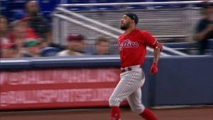 mlb:-edmundo-sosa-pasa-a-lista-de-lesionados-de-los-phillies