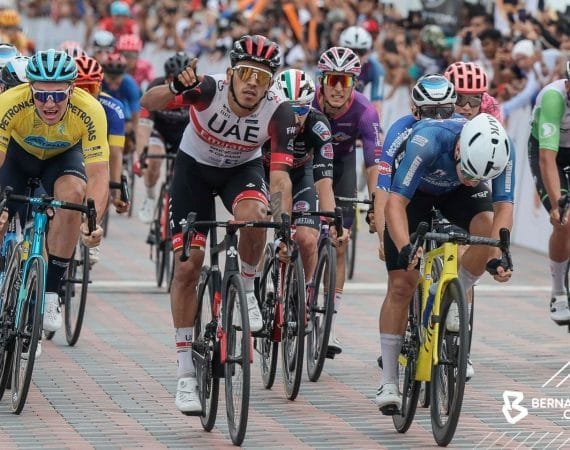 molano-fue-relegado-por-una-maniobra-irregular-y-la-victoria-quedo-para-wiggins-en-langkawi