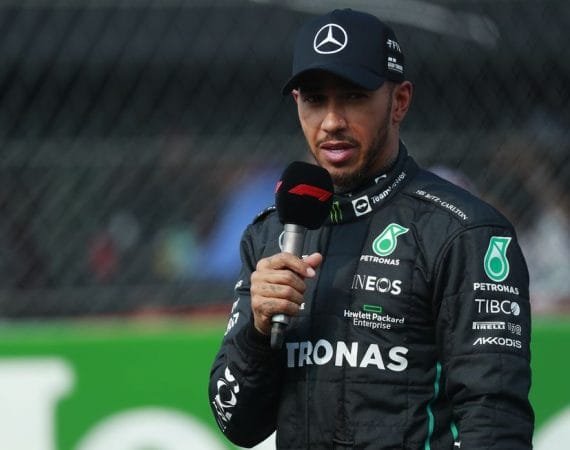 lewis-hamilton,-con-problemas-de-motor:-“orgulloso-del-trabajo-del-equipo,-es-la-mejor-clasificacion-del-ano”