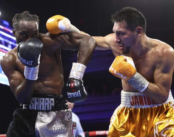 janibek-alimkhanuly-derroto-a-denzel-bentley-para-retener-el-medio-de-la-omb-–-solo-boxeo