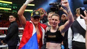 emocionada-amanda-serrano-por-anadir-a-su-extensa-coleccion-de-premios-la-‘pelea-del-ano’-y-‘momento-del-ano’-de-espn-–-solo-boxeo