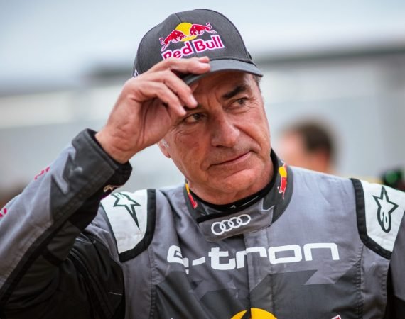 carlos-sainz:-“con-hora-y-media…-loeb-ha-perdido-el-dakar”
